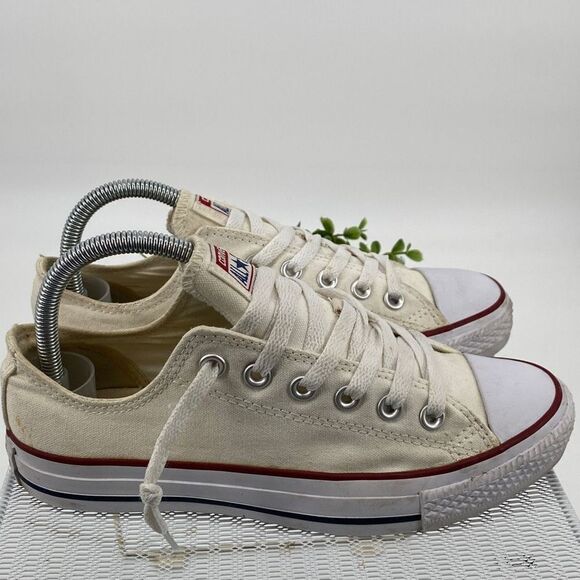 Converse Chuck Taylor All Stars Low Top Lace -Up Canvas Sneakers Cream Size 7 - Picture 3 of 11
